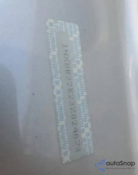 2003 Toyota Corolla Ce z USA, uszkodzony, nr VIN 024673